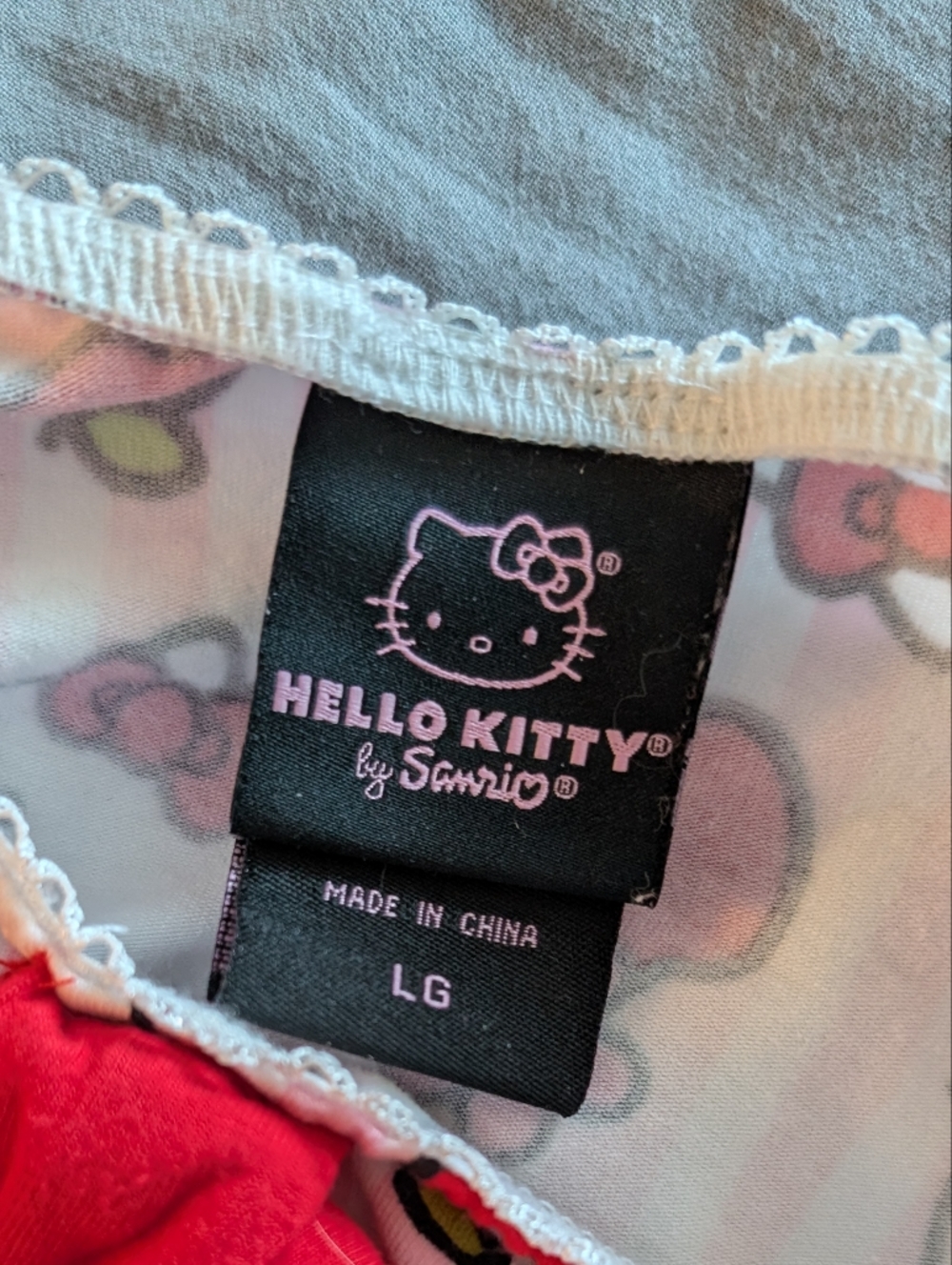 Hello Kitty Top - Picture 4 of 4